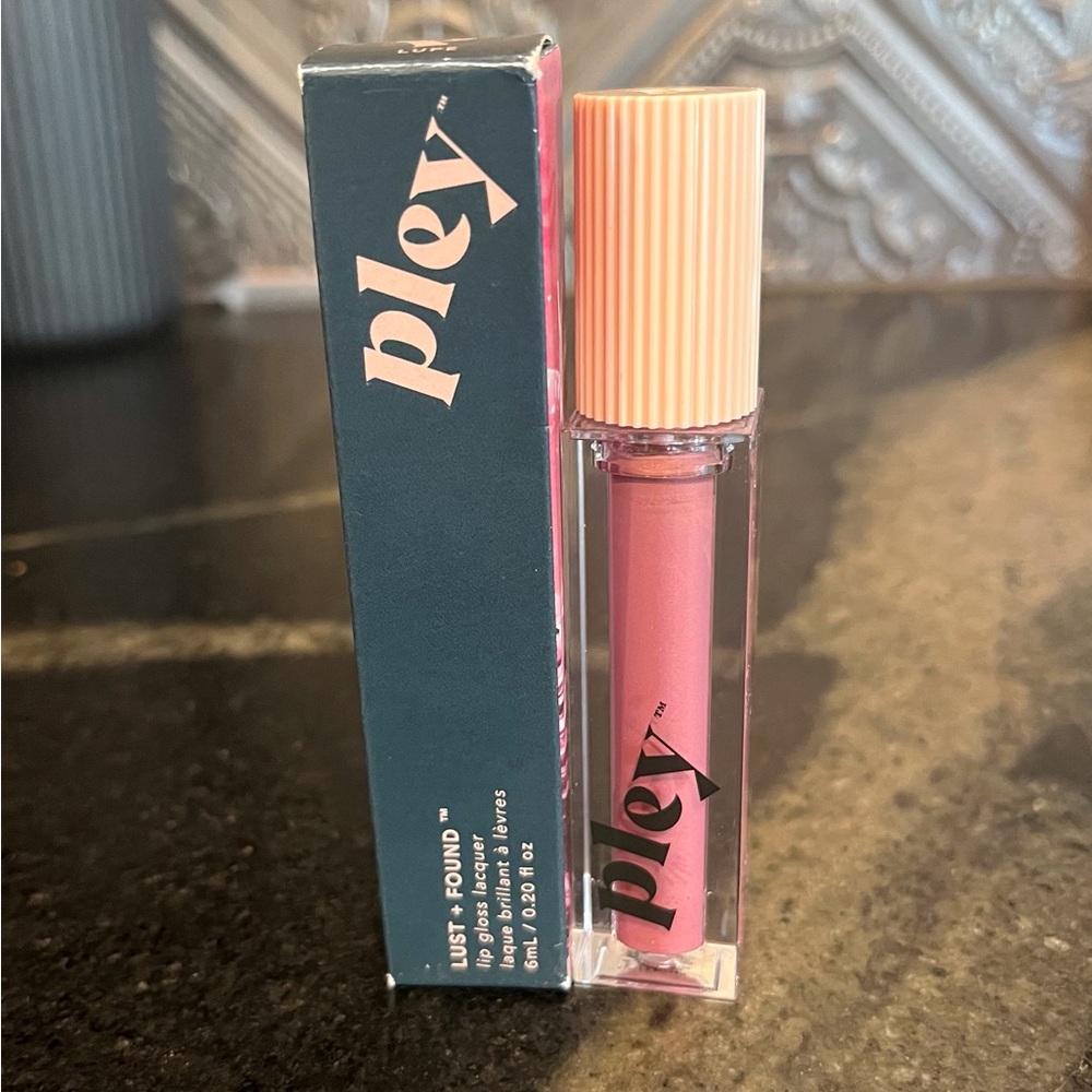 Pley Lust + Found Lip Gloss - Lupe
